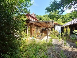 厚狭石丸売家・売土地