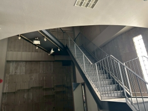 セメント町　貸ビル